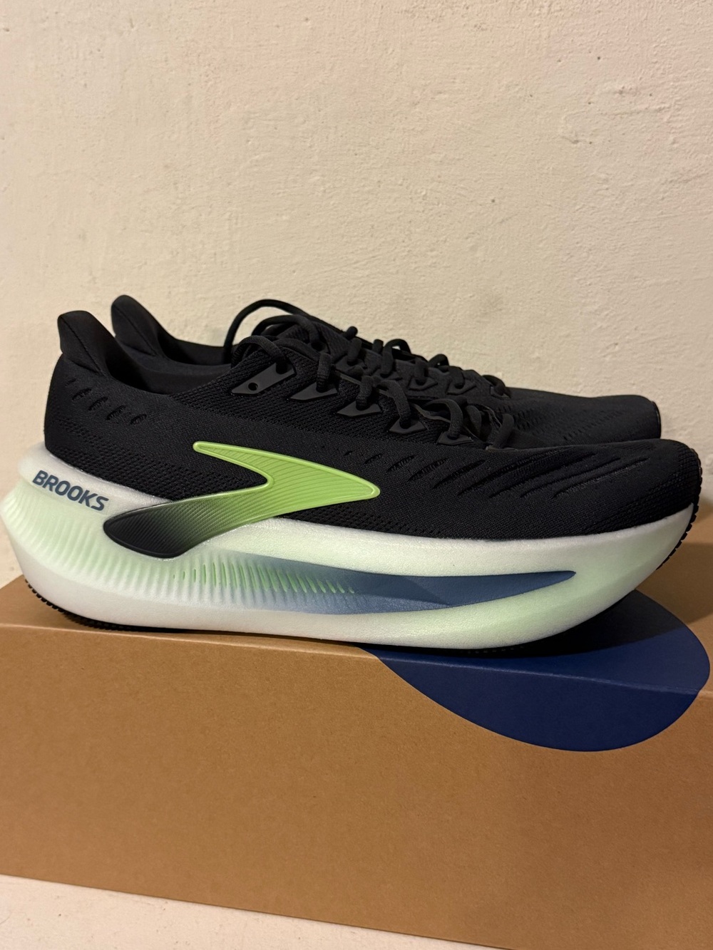 Brooks Glycerin Max 2 Men’s Running Shoes